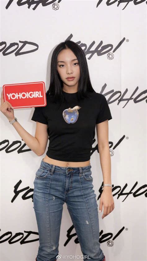 lexie liu burberry shirt